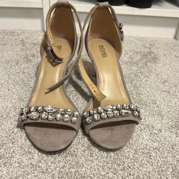 Michael Kors heels - Picture 1 of 10